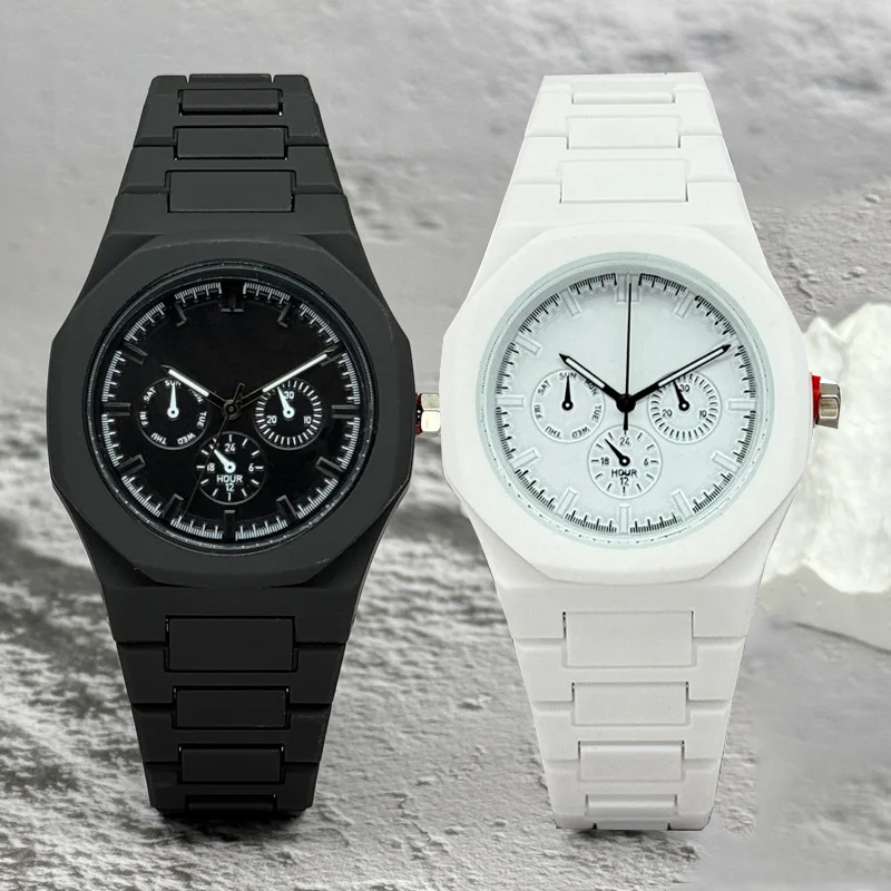 Luxury Watch Mockup - 有名なブランド偽三目ダイヤル男性女性腕時計ファッションクォーツ時計カジュアルプラスチックバンドレディース腕時計高級時計