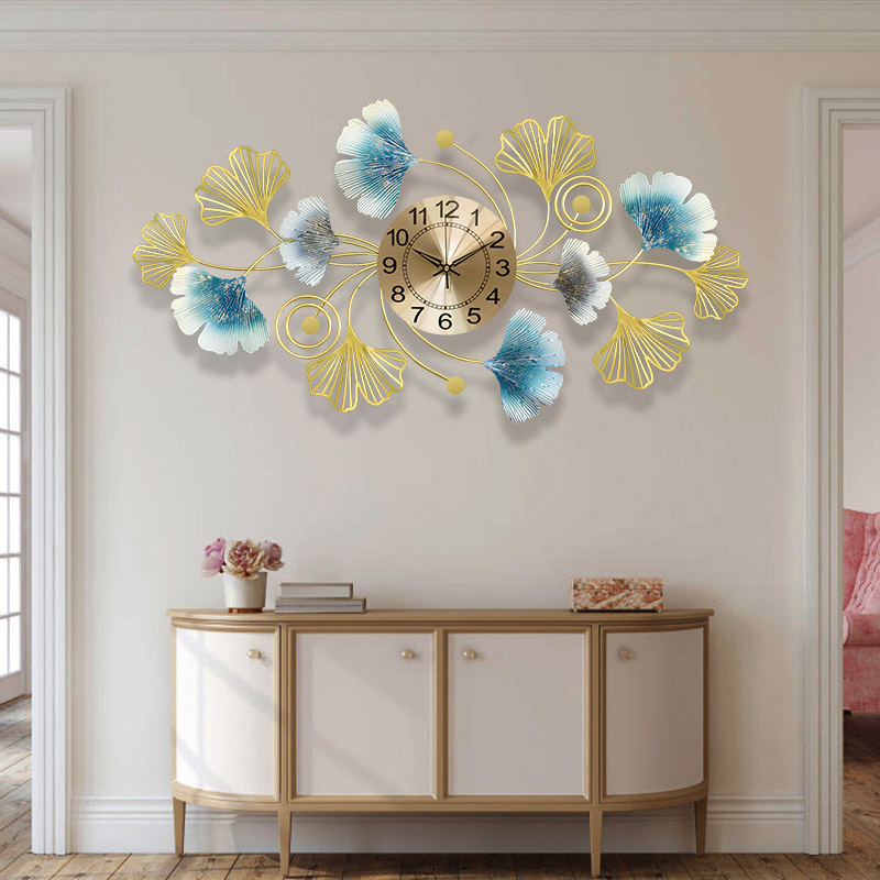 シンプルでクリエイティブな金属製ウォールクロック、ミュート大 - Luxury Watch Wall Clock のレビューと価格