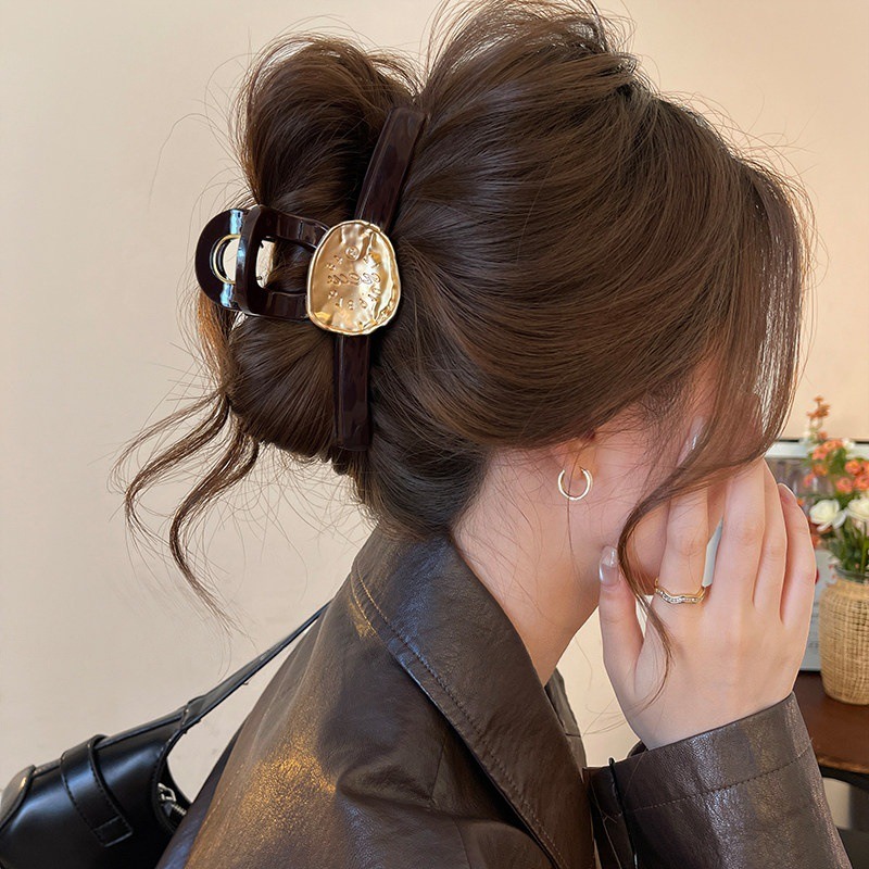 ユニークな高級時計文字盤デザインの大型ヘアクリップ（女性用） - Luxury Watch In China のレビューと価格