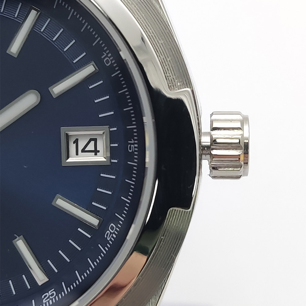 クラシックな高級メンズ腕時計 中国製NH35自動機械式時計  - Luxury Watch In China のレビューと価格