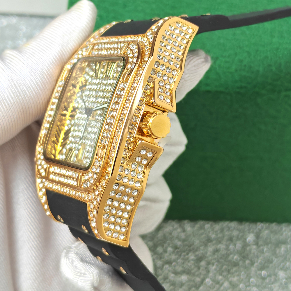 ヒップホップアイスアウトブリンブリンスクエアフルダイヤモンド - Luxury Watch Rubber Strap のレビューと価格