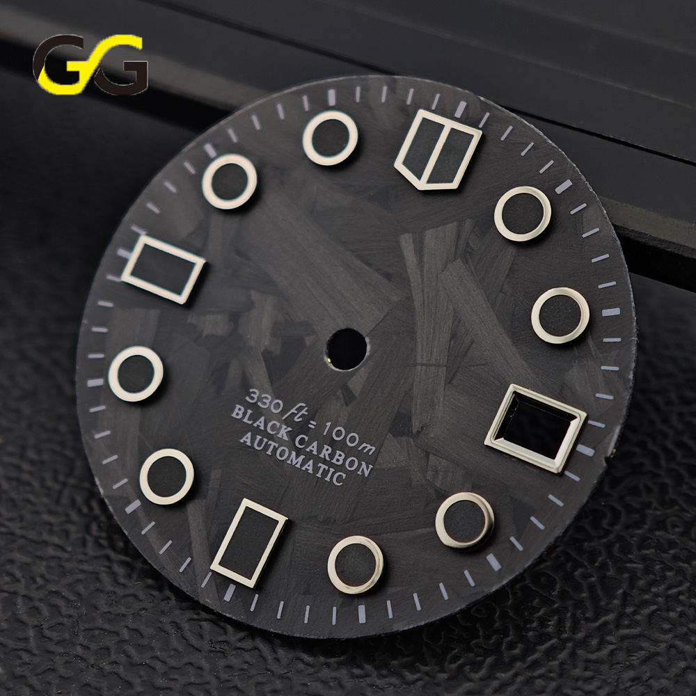28.5 ミリメートルカーボンファイバー時計ダイヤルシングル - Bronze Case Watch のレビューと価格