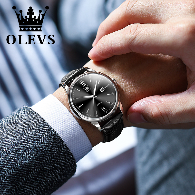 Olevs-メンズクォーツ防水時計,ビジネス,レザーストラッ - Luxury Watch Mockup のレビューと価格