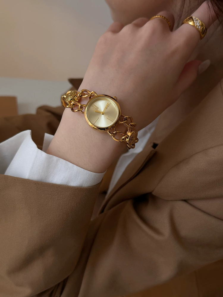 エレガントなミニマリストゴールド 22 ミリメートル女性クォ - Luxury Watch Gift For Her のレビューと価格