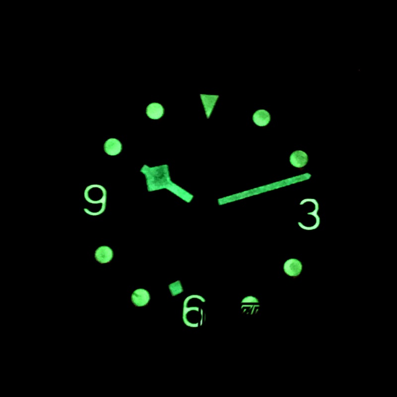 29mm グラデーションダイヤル ヴィンテージ ブラック ブ - Bronze Case Watch のレビューと価格
